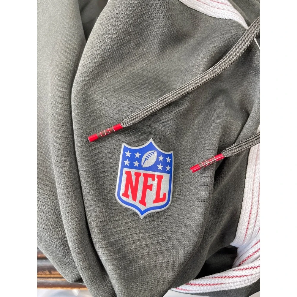 Tampa Bay Buccaneers NFL Nike Therma Sideline Pullover Hoodie Jacket Men's Large